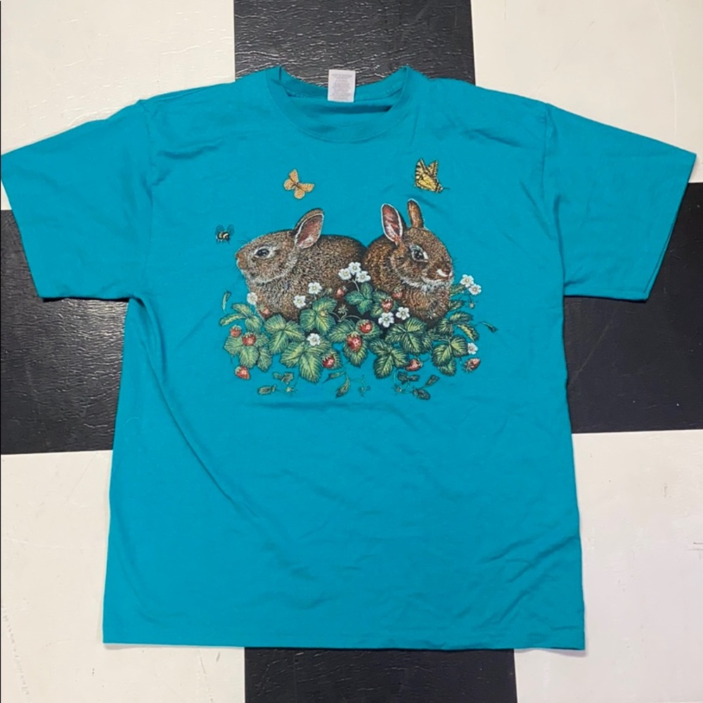 Vintage Bunny and Strawberries Tee 🍓